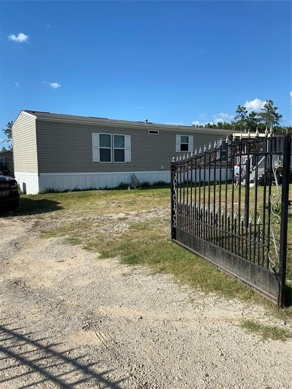 Building Photo - 239 Road 5027 Rd