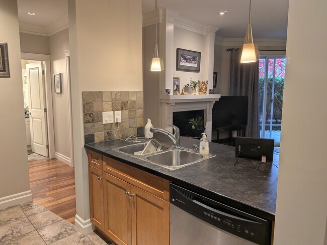 Photo du bâtiment - 45595 Tamihi Way