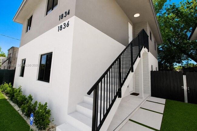 Foto del edificio - 1836 NW 63rd St