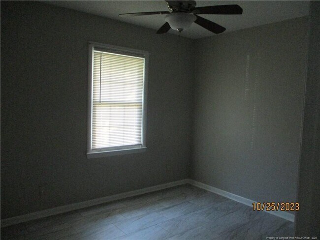 Foto del edificio - 917 E Nicholson St