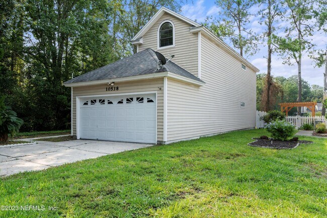 Building Photo - 10538 Broomsedge Ct