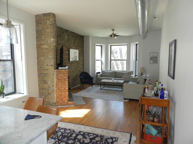 Foto del edificio - 519 W Arlington Pl