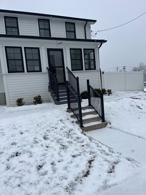 Foto del edificio - 112 Thurber St