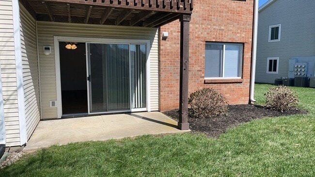 Photo - 1420 Lake Pointe Way Apartment