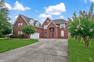 Building Photo - 8714 Malardcrest Dr
