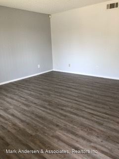 Building Photo - 2 br, 1 bath House - 1107 W CALLE DE LAS E...