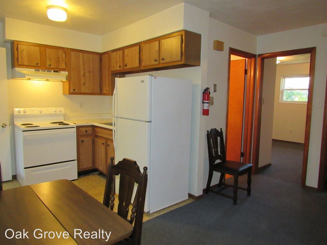 Foto principal - 875 Fairview Ave