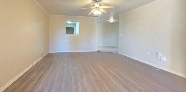 Foto del edificio - 1210 N Bangor Ave