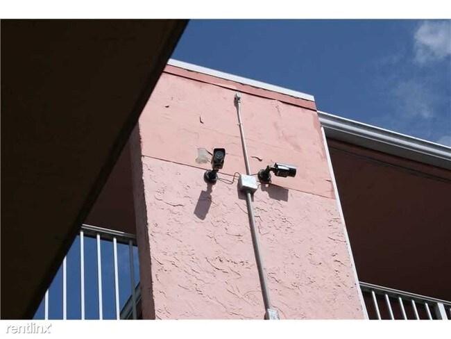 Foto del edificio - 19715 SW 114th Ave