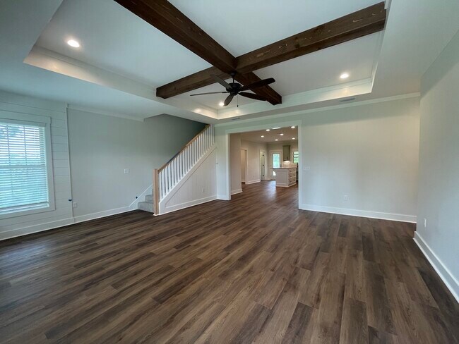Building Photo - 2830 Loch Laurel Rd