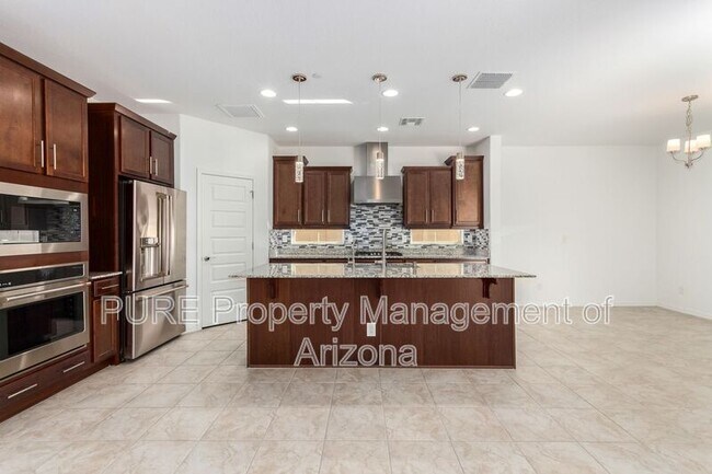 Foto del edificio - 32034 N 124th Dr