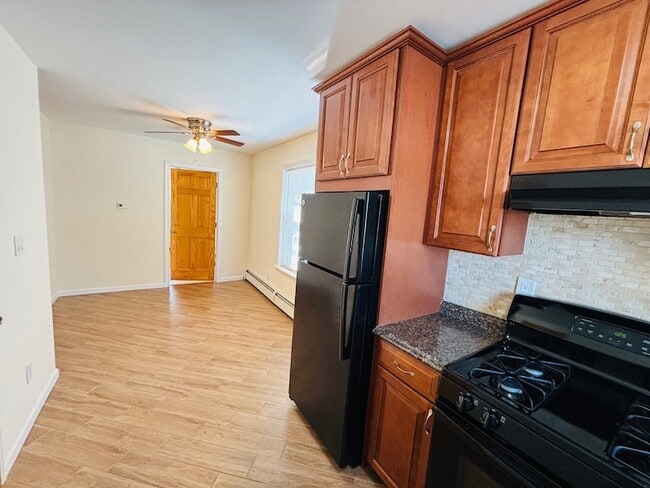 Photo - 27 1st St Apartment