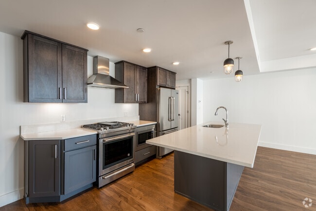 3BR, 2BA - 1,134 SQ FT - 26 Hichborn Apartments