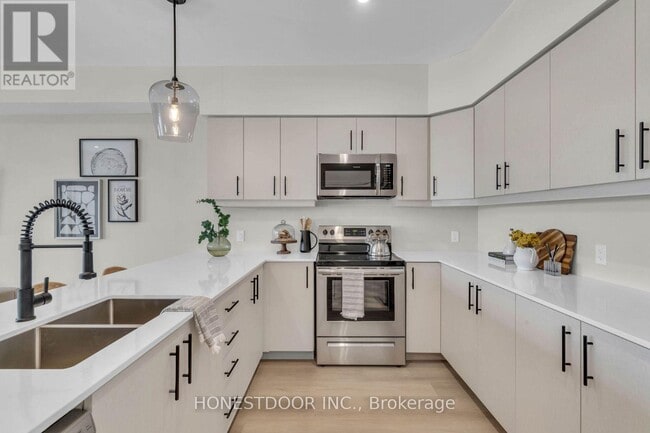 Photo du bâtiment - 185 Jacks Wy