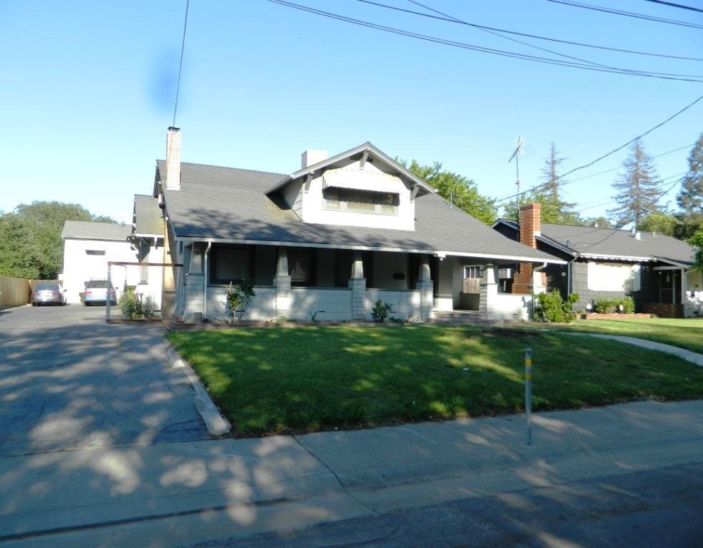 Primary Photo - 3120 Clay St