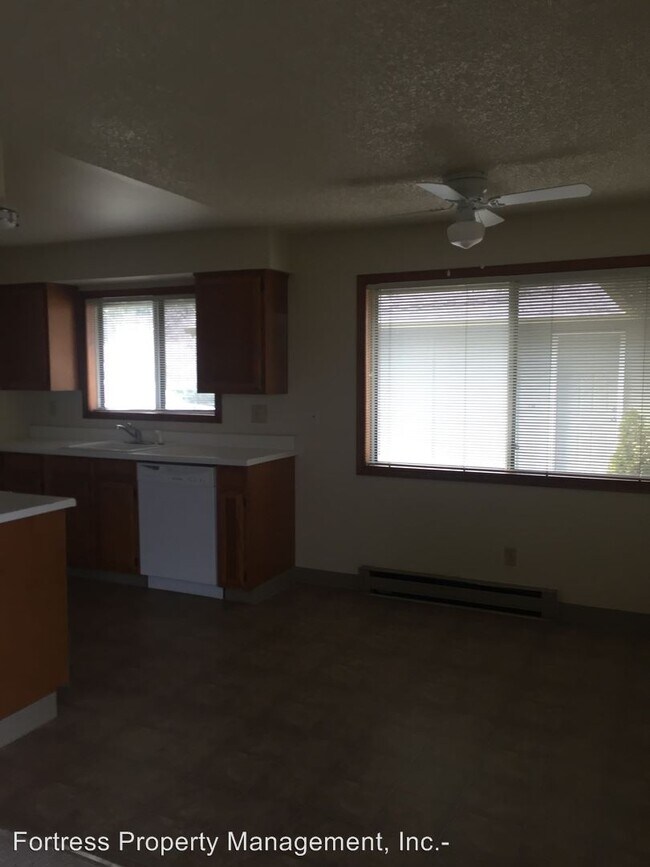Foto del edificio - 20825 SE Morrison St