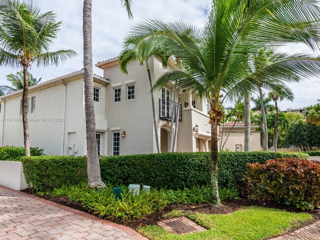 Foto del edificio - 20729 NE 32nd Ave