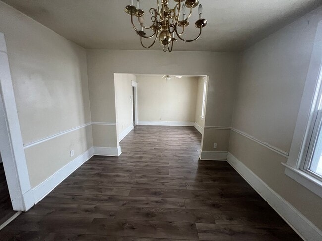 Building Photo - 931 Wyoming Ave