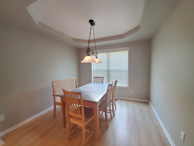 Foto del edificio - 426 Northview~ Sunset Ridge