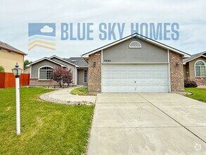 Building Photo - 7530 N Matlock Ave