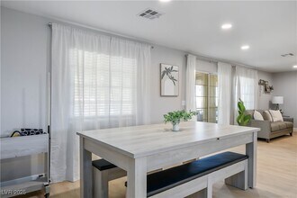 Building Photo - 6990 W Richmar Ave