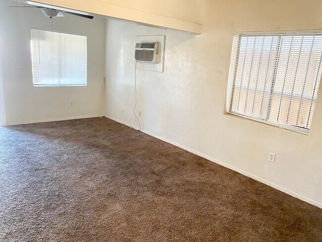 Foto del edificio - 2 br, 1 bath House - 2524 E Grant Ave