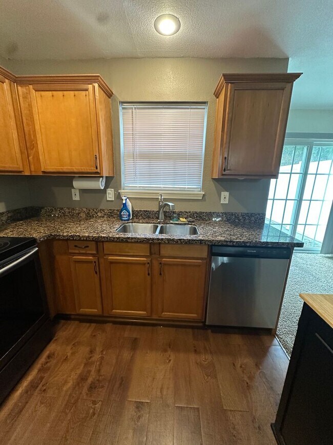 Foto del edificio - 13724 Post Oak Ln