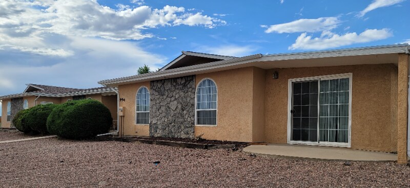 Primary Photo - 994 S Coral Pl