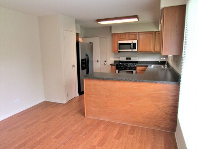 Building Photo - 1912 Orchard Ln