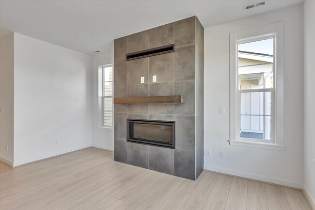 Foto del edificio - 14168 270th Ln NE