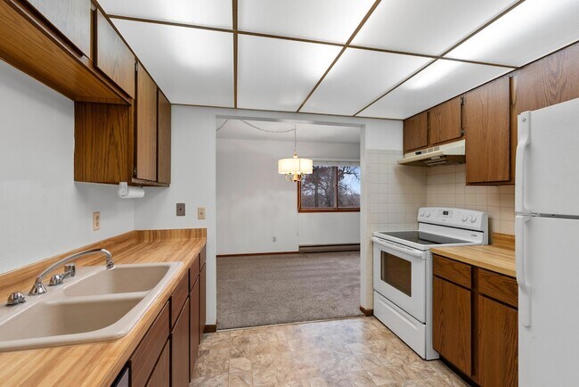 Foto del edificio - 516 Marshall Ct