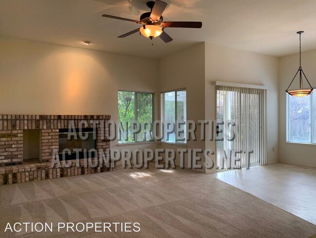 Building Photo - 3 br, 2 bath House - 2806 Club Drive