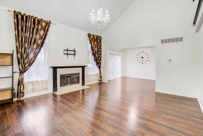 Building Photo - 2867 Alandale Cir