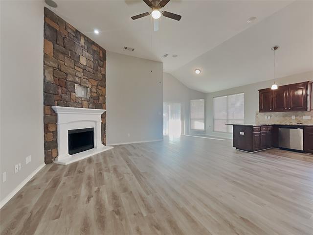 Foto del edificio - 2205 Kaitlyn Dr