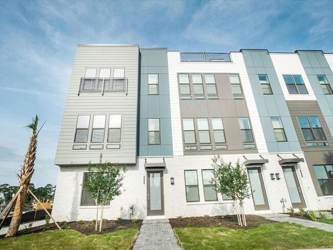 Photo - 2050 Packing District Wy Townhome