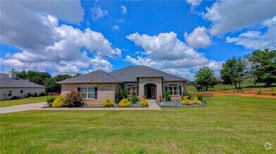 Building Photo - 6055 Creekside View Ln