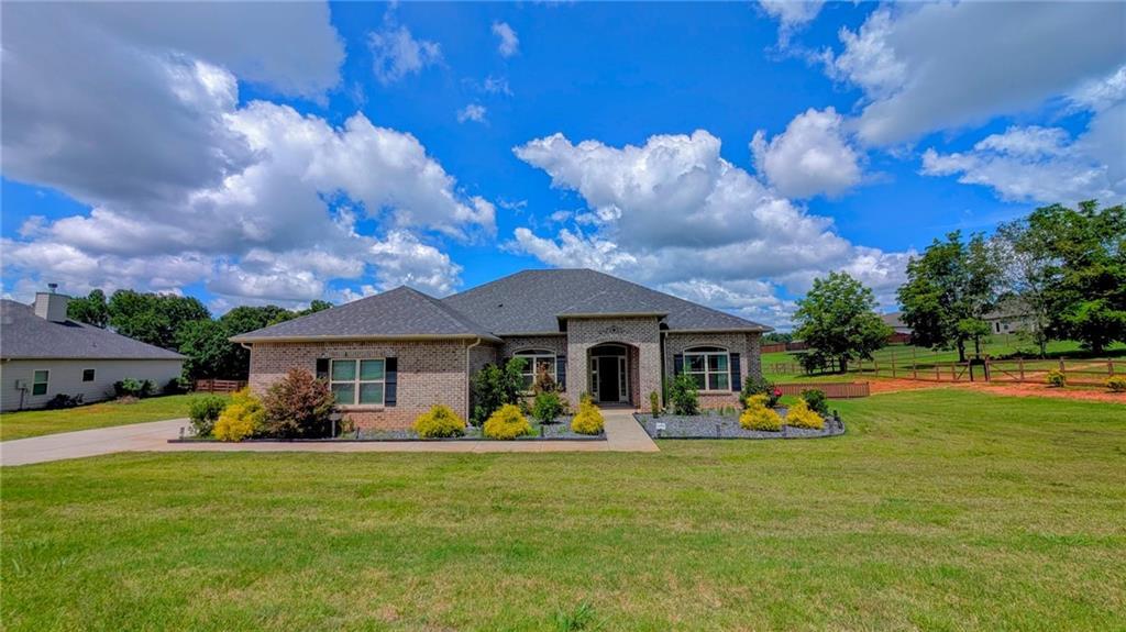 Foto principal - 6055 Creekside View Ln