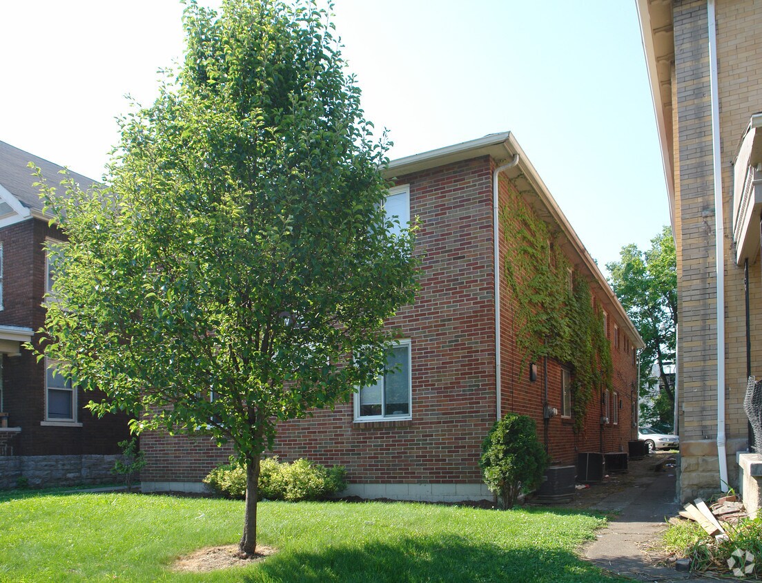 39 W 10th Ave, Columbus, OH 43201 Apartments in Columbus, OH