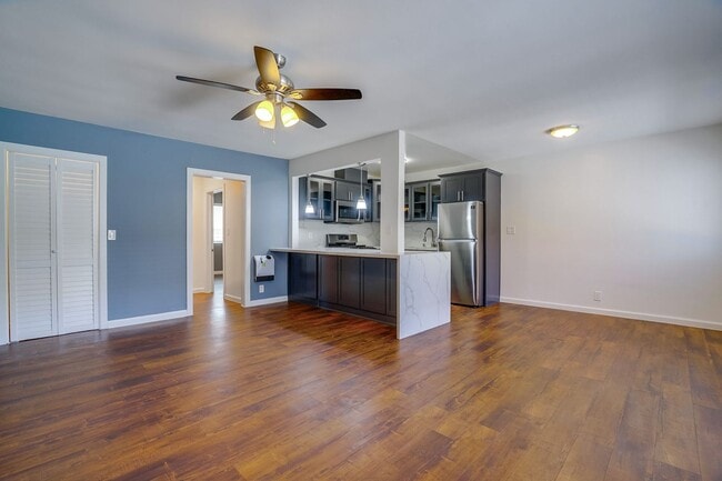 Interior Photo - 4024 Ursula Ave