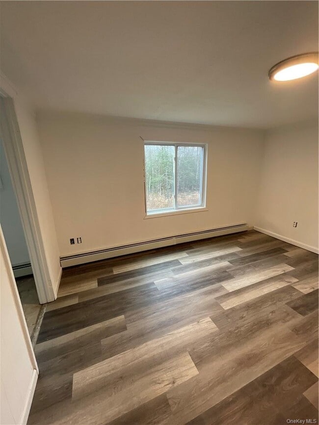 Building Photo - 4927 State Rte 55