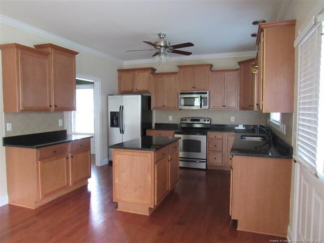 Building Photo - 7260 Sandcastle Ln