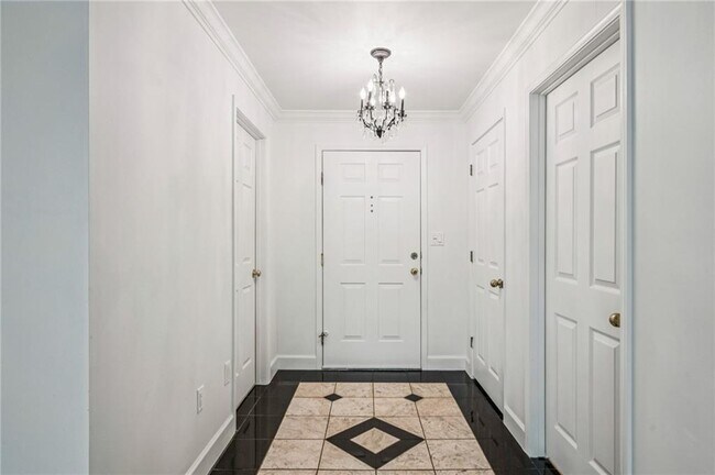 Foto del edificio - 25316 Plantation Dr NE