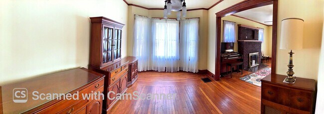 Foto del edificio - 303 Meadville St