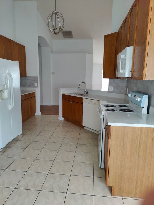 Foto del edificio - 3405 Willow Branch Ln