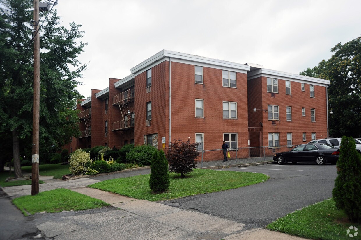 Jade Apartments Apartments in Plainfield, NJ Jade Apartments Apartments in Plainfield, NJ