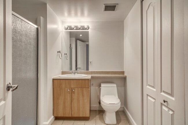 Photo du b&#226;timent - 2700 Rufus Rockhead