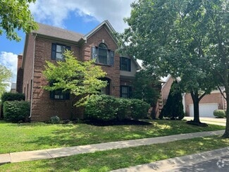 Building Photo - 4204 Nutmeg Dr