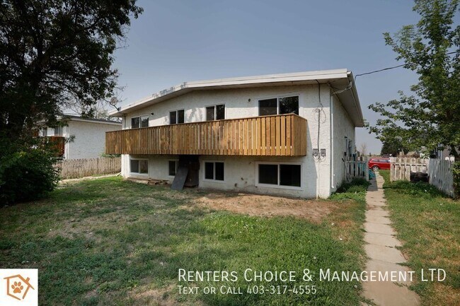 Photo du bâtiment - Completely Renovated, Pet Friendly, Brooks Townhouse