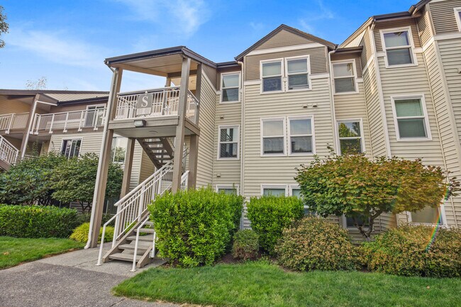 Foto del edificio - 12300 Harbour Pointe Blvd