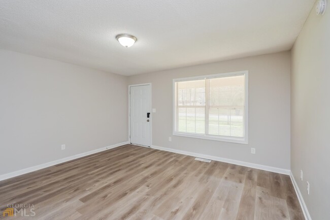 Foto del edificio - 10106 Stone St NW